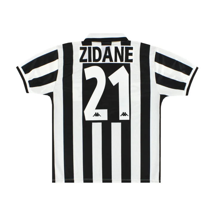 2015-16 Juventus FC Home Kit