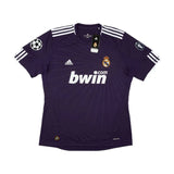 2010-11 Real Madrid Auswärtstrikot